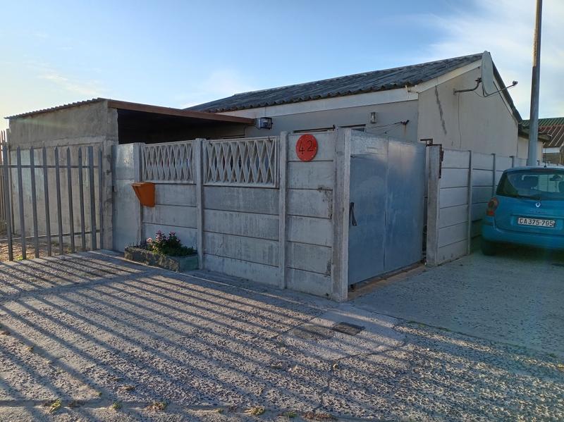 4 Bedroom Property for Sale in Beacon Valley Western Cape